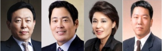 지난 5일부터 부산민중연대는 부산 서면 쥬디스태화 앞에서 시민참여를 독려하기 위해 투표시간 연장 촉구 캠페인을 벌이고 있다. ⓒ 부산민중연대