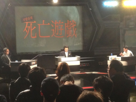 ‘사망유희’ 2탄 패널은 황장수 미래경영연구소 소장으로 확정됐다. 1차 ‘진중권-변희재 사망유희’ 토론 당시의 모습(자료사진). ⓒ go발뉴스