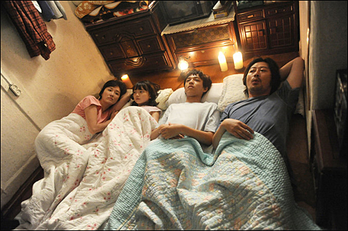 ⓒ 영화 ‘남쪽으로 튀어’