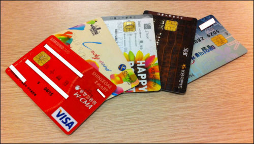 신용카드 결제 관련 정보가 명확하지 않아 소비자들이 피해를 입는 사례가 늘어나고 있다 ©'go발뉴스'