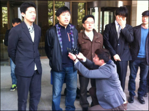 언소주 관계자들 ⓒ'go발뉴스'