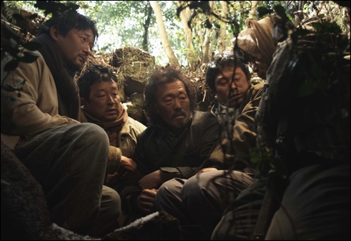 영화 '지슬'의 한 장면(사진=영화사 진진 제공)