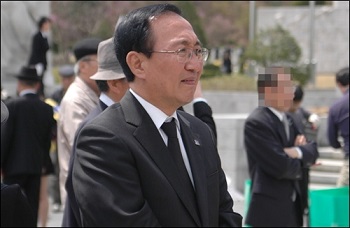 노회찬 진보정의당 공동대표가 '전두환 추징법' 관련 “우리 헌법자체가 모든 소급 입법을 불허하고 있는 것은 아니”라며 전두환 추징법의 소급적용이 가능하다고 말했다. ⓒ 노회찬 대표 홈페이지