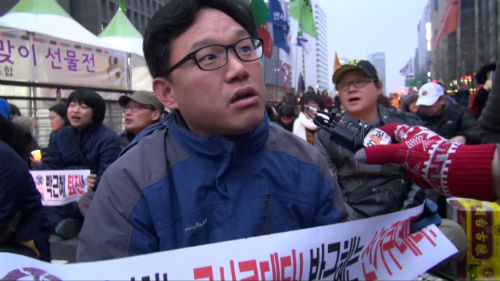 (98) ‘촛불시민’ 조성용(강동구 암사동)님에게 물었습니다. ⓒ'go발뉴스'