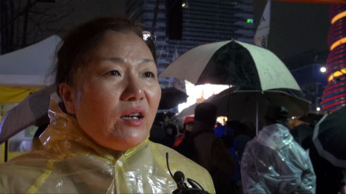 (102) ‘촛불시민’ 윤아엄마(경기도 부천시) 님에게 물었습니다. ⓒ'go발뉴스'