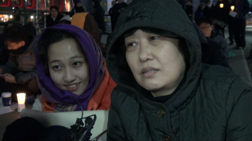 (113) ‘촛불시민’ 정찬석 (경기 성남시)님에게 물었습니다. ⓒ 'go발뉴스'