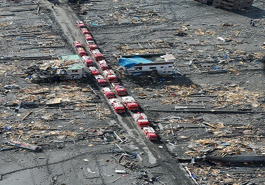 ▲이미지 출처: 위키피디아 백과사전 2011년 일본 쓰나미 현장