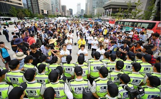 이미지출처='사람과 세상' 블로그, 오마이뉴스