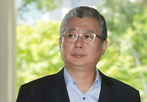 재판에 출석하는 조응천 전 비서관 <사진제공 = 뉴시스>