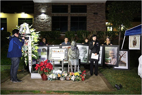 2013년에 세워진 글렌데일시 평화비 설립을 주도한 단체인 가주한미포럼 김현정 사무국장이 이번 행사의 사회를 맡았다.