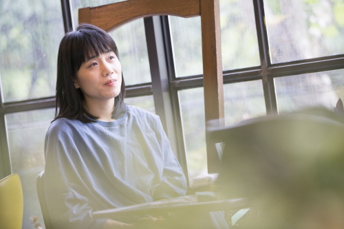 김 숨 작가 <사진출처=김흥구 씨 제공>