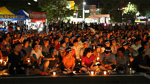 26차 사드 철회 성주 촛불문화제가 7일 오후 성주군청 앞마당에서 열렸다. <사진출처=사드배치철회 성주투쟁위원회 페이스북>