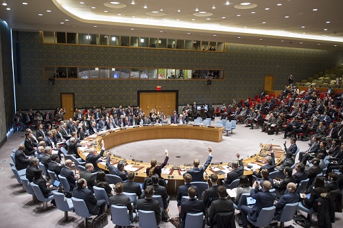 유엔안전보장이사회가 만장일치로 역대 최강의 대북제재 결의안을 채택했지만 허점은 여전히 남아있다고 뉴욕타임스가 2일(현지시간) 속보로 전했다. <사진제공=뉴시스>