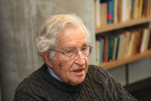 세계적인 석학 노엄 촘스키 MIT 교수. <사진제공=뉴시스>