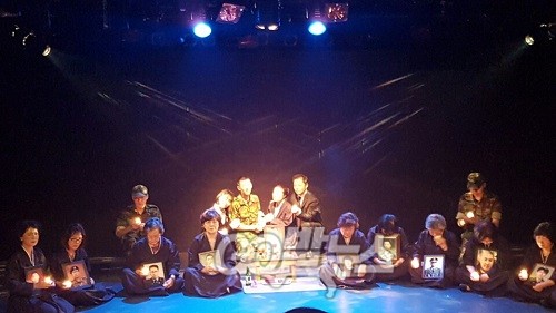 ▲ 연극 <이등병의 엄마> 한 장면