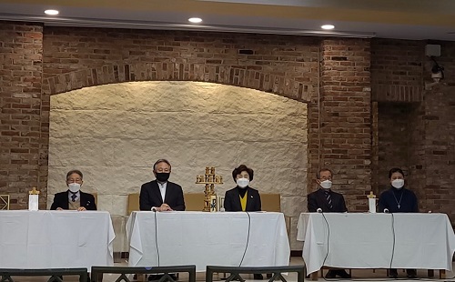▲ NCCK·YMCA·YWCA 공동 기자회견. <사진제공=뉴시스>
