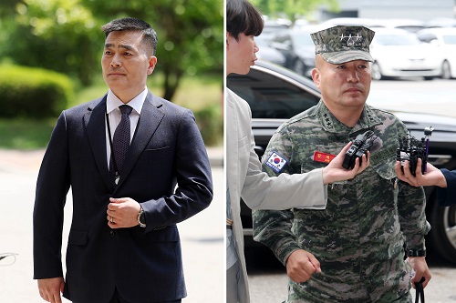 ▲ 박정훈(왼쪽 사진) 전 해병대 수사단장과 김계환(오른쪽 사진) 해병대사령관이 '채상병 사망사건' 관련 조사를 받기 위해 지난 21일 경기 정부과천청사 고위공직자범죄수사처(공수처)에 출석하고 있는 모습. <사진제공=뉴시스>