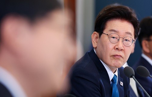 李대통령 “대장동 ‘그 분’ 보도는 엄청난 조작”…동아일보 ‘직격’